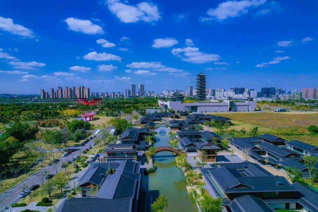 扬州2025年GDP总量突破八千亿！扬州市2025年GDP为8056.75亿