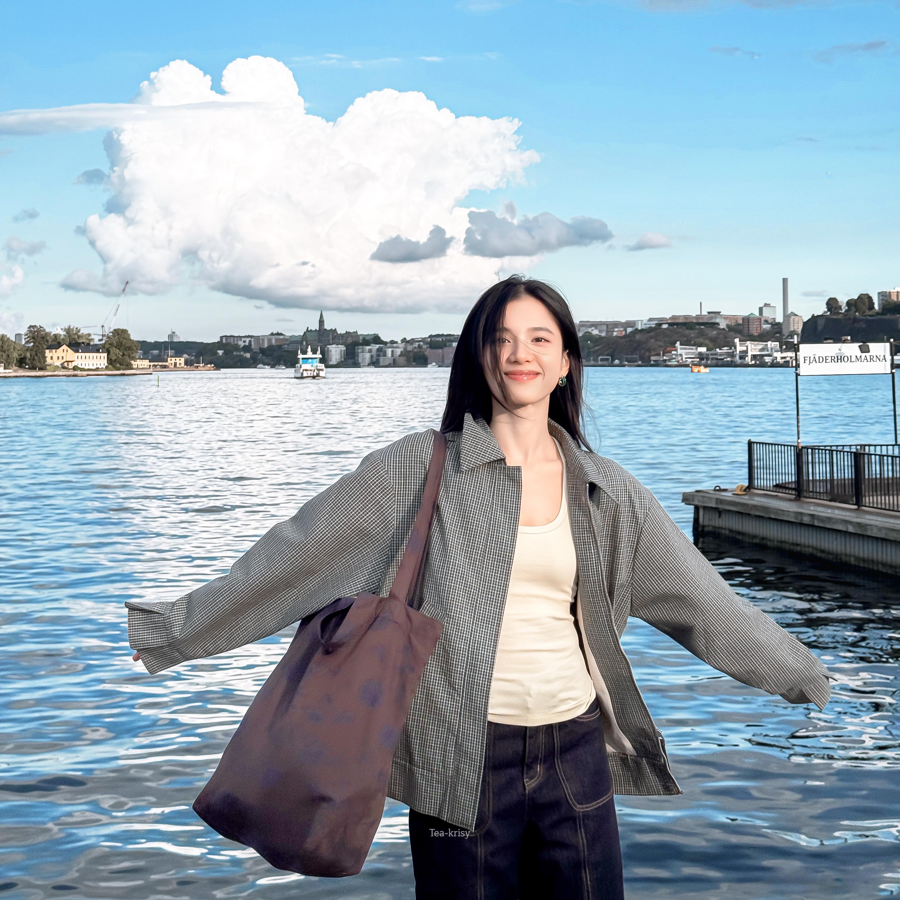 好喜欢婧仪的旅行明信片～更新壁纸头像🍊🌊#张婧仪旅游日记更新了#​