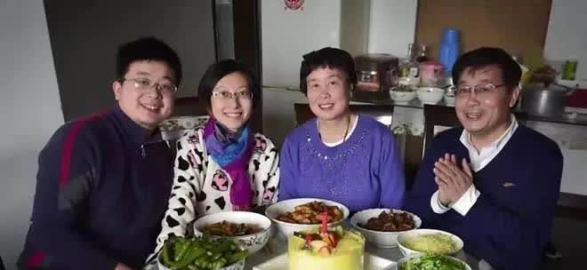 上海女博士的故事，怎么看都像电视剧。怀孕俩月查出胰腺癌晚期，这打击不小。