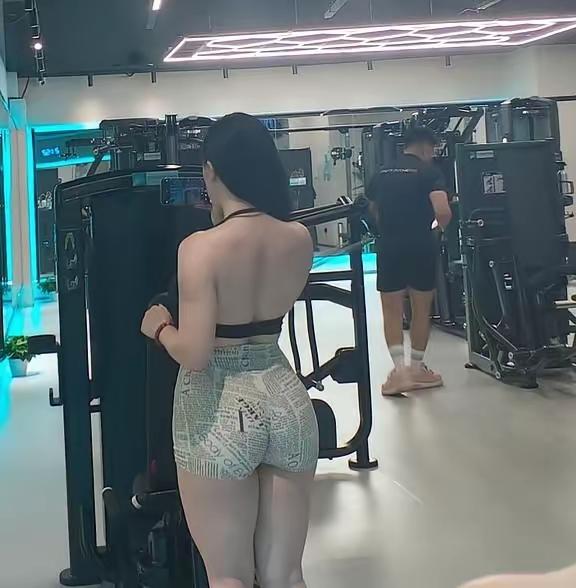 这就是健身的理想身材，好看，就多看几眼