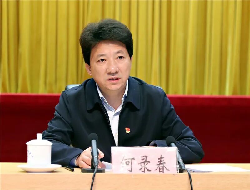 中央批准: 何录春任西藏自治区党委副书记