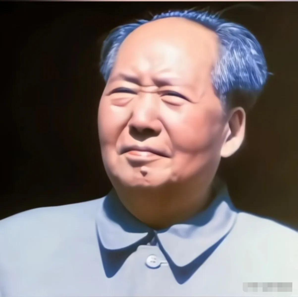 《蝶恋花·咏毛主席》又见韶山冲日出，照亮神州，万里驱迷雾。橘子洲头曾击水，