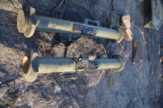 弹药管够也守不住阵地。泰军夺回500高地，从柬埔寨军队手中缴获了PF89式单兵火