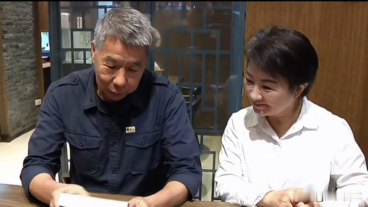 张亚中去拜访卢秀燕了。这次国民党主席轮替竞选，虽然卢秀燕没有发表多少言论看法