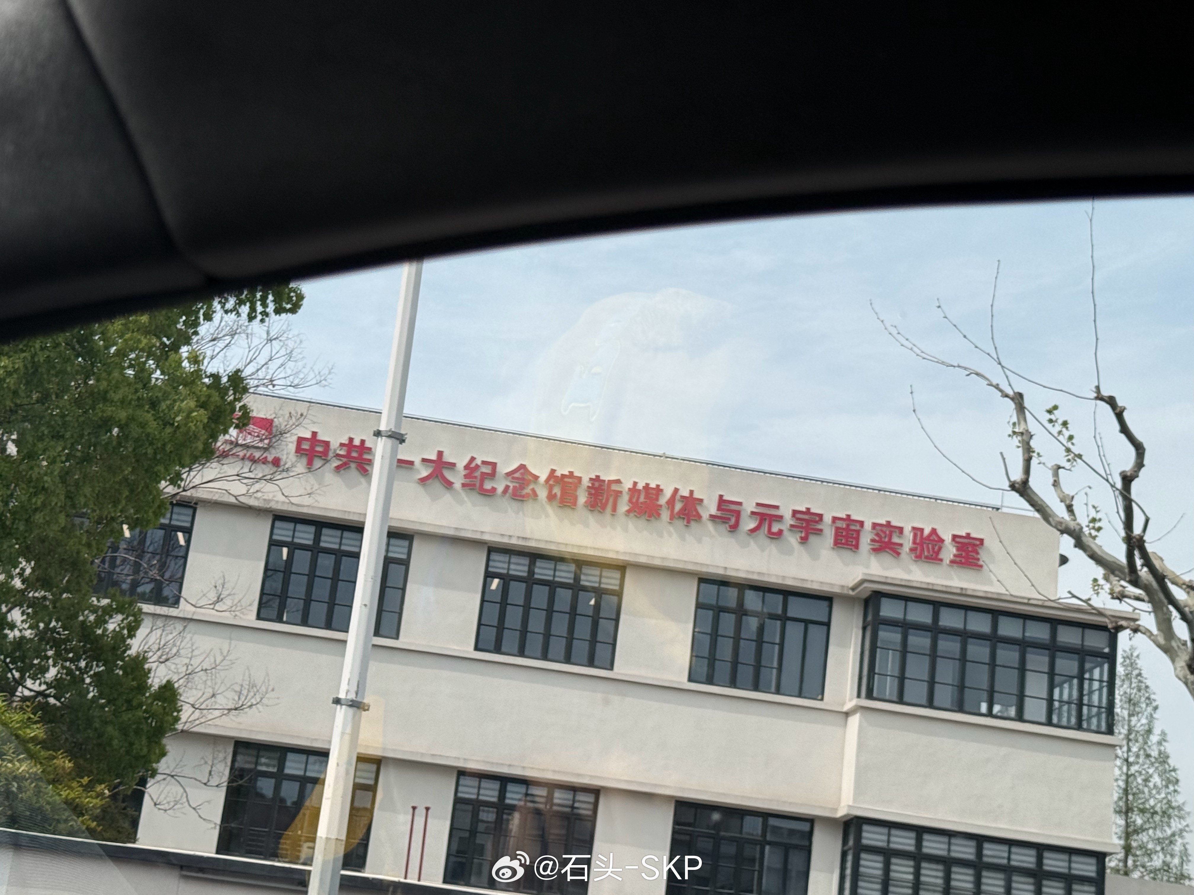 很好奇这是个什么地方