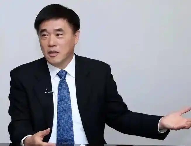 郝龙斌民调被逆转，罗智强重磅表态，郑丽文危险了，终于不再忍了2025年10月1