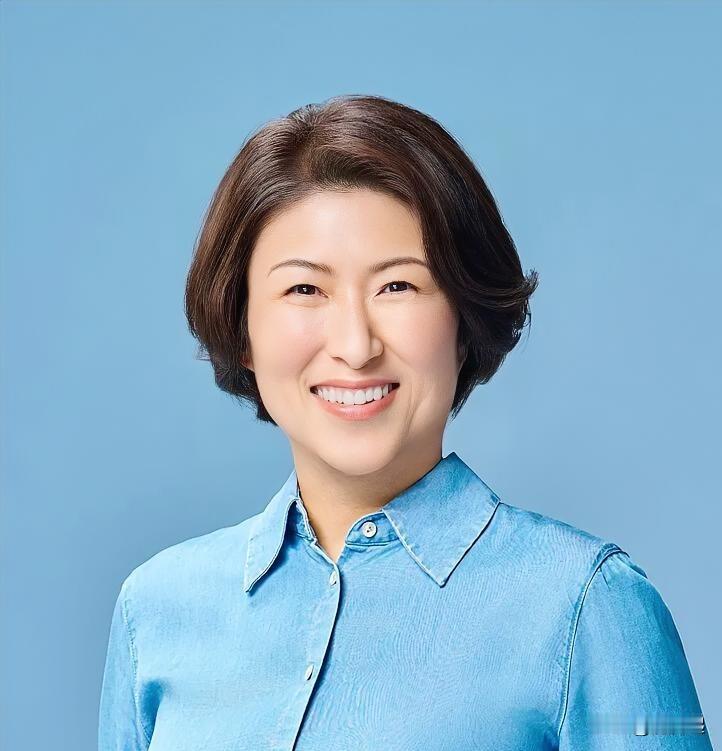 台湾当局是否敢给台东县长饶庆铃定罪？根据分析，民进党当局敢“行政处罚”，但不敢也