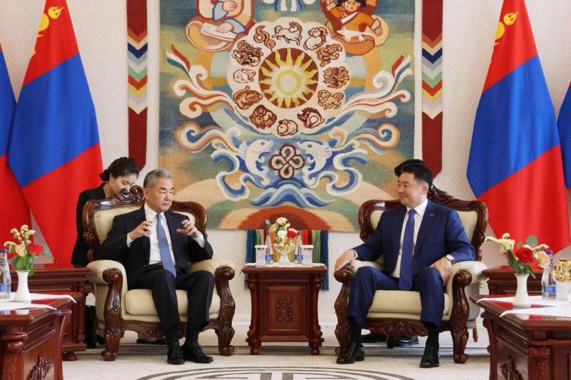 之前，有两个涉矿案件与蒙古国结缘，但一直没有时间过去，最近抽个周末一定去一趟，已
