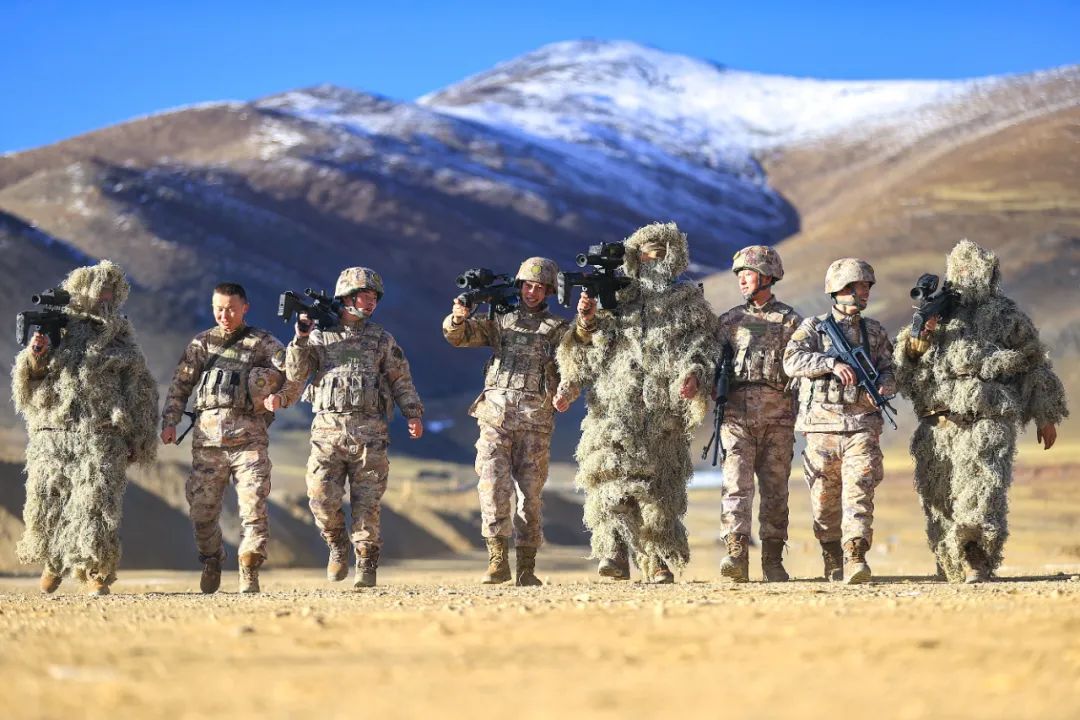 高原标兵，时刻待战！两脚架的多陆军老大哥热点观点烽火问鼎计划​​​