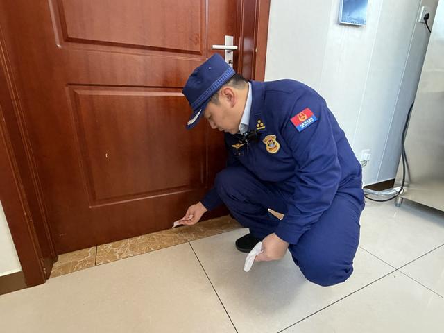 冬天做饭不少人有个习惯, 挺悬! 现场实验告诉您为什么