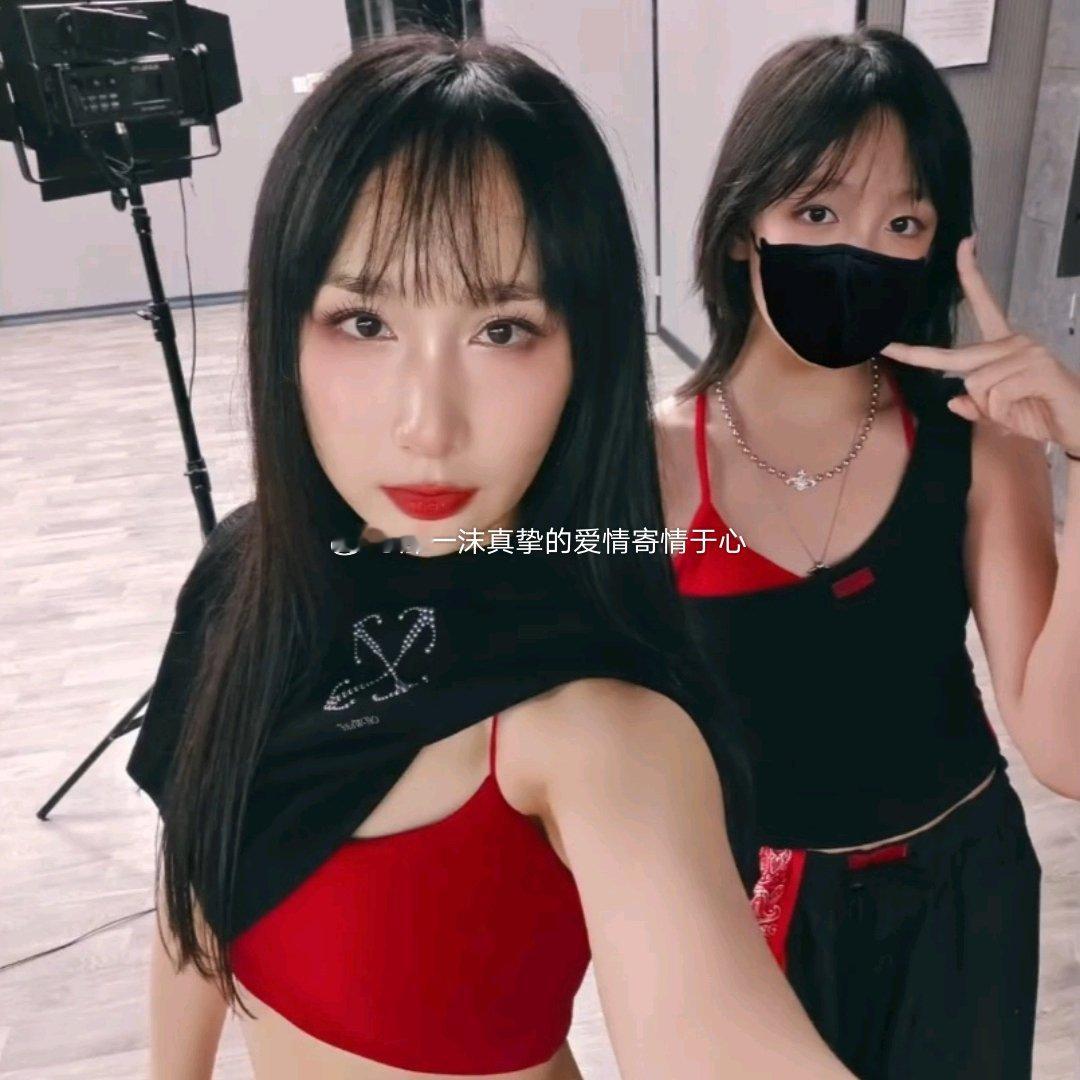 雷佳音13岁女儿身高一沫真挚的情话雷佳音13岁女儿身高！一沫真挚的情话