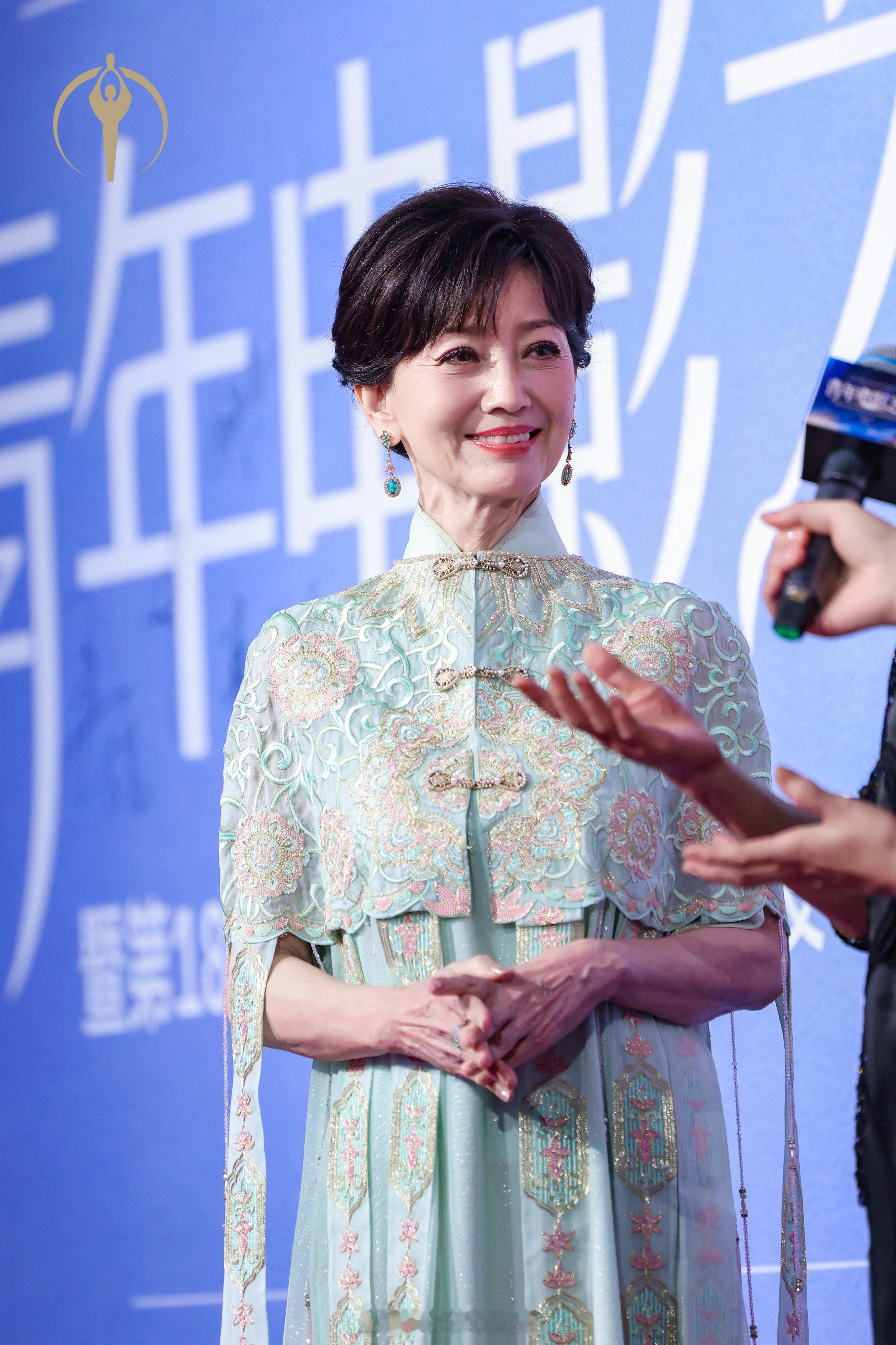 赵雅芝给赵雅芝的七夕星河情书「芝迷的星河」营业中赵雅芝第38届大众电影百花