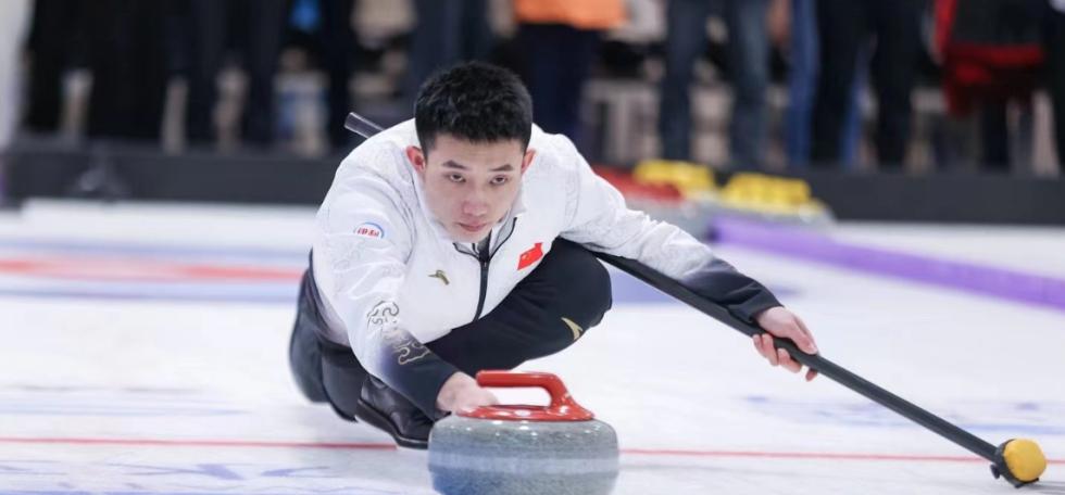 逆转，中国队四垒发挥神勇2026世界男子冰壶锦标赛循环赛中国队首战捷克队，双