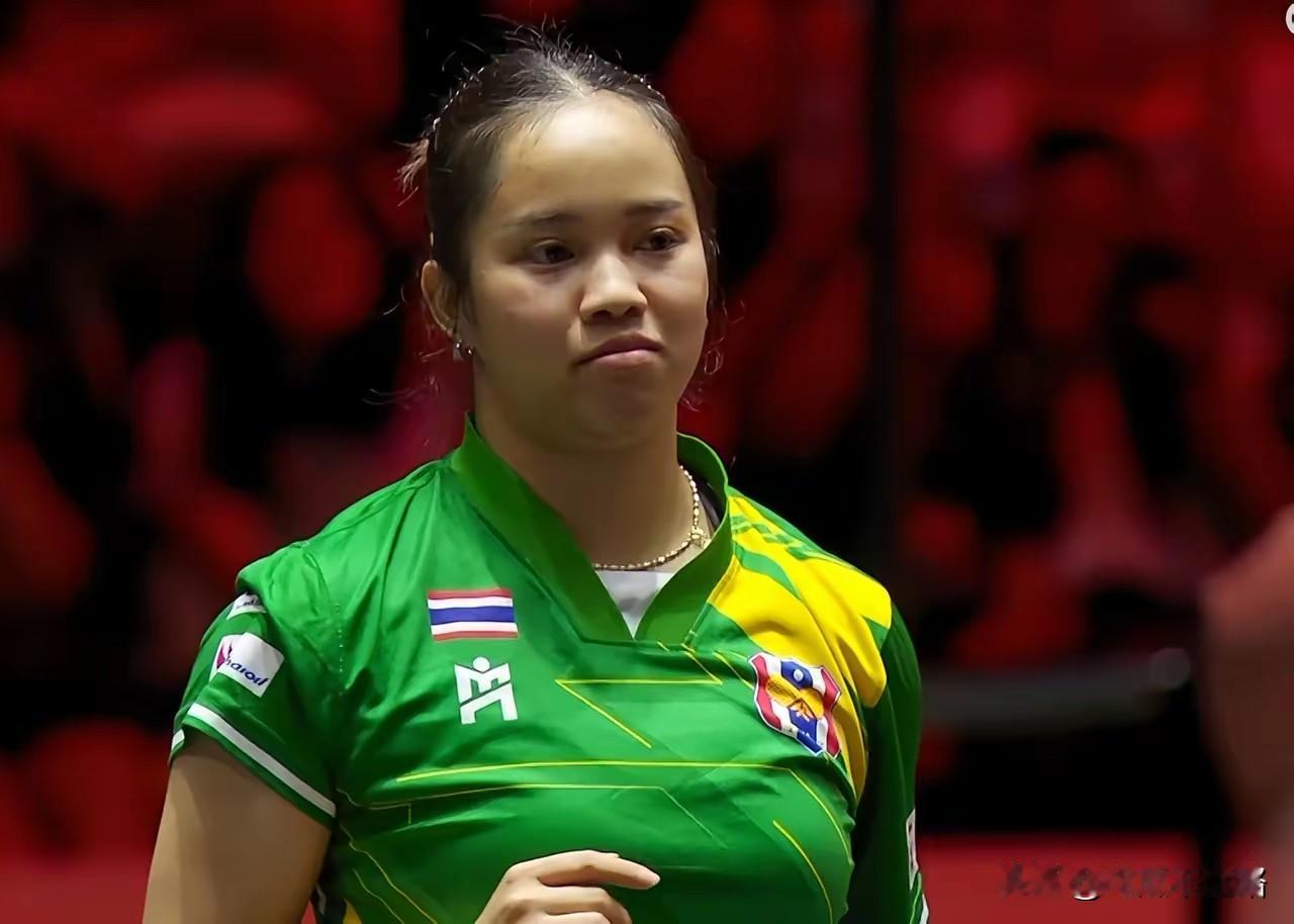 别被帕拉南骗了！打球一直笑眯眯，下手却一点都不软，这才是真正的隐藏高手。