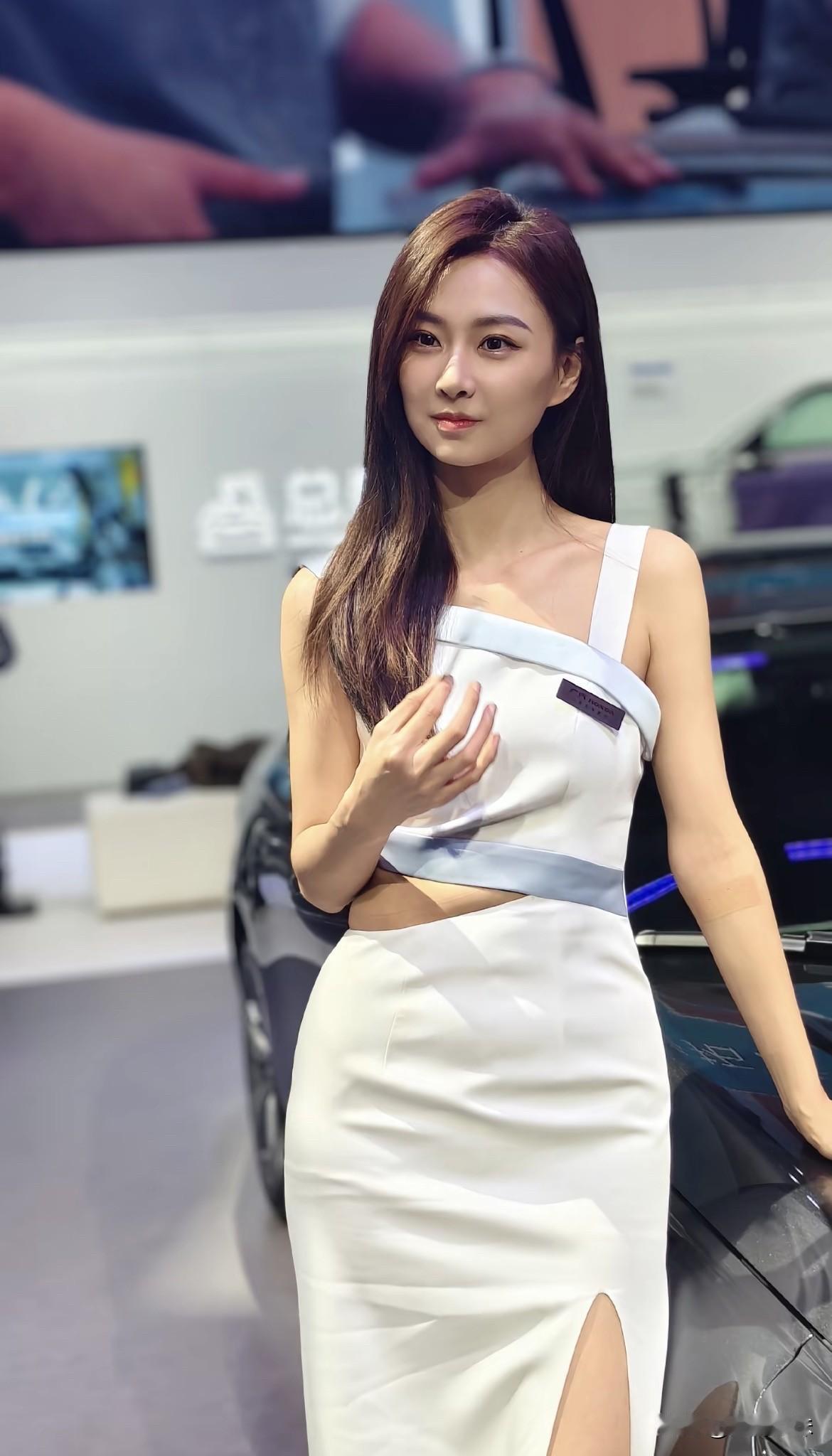 什么样的女生，在你眼里是迷人的