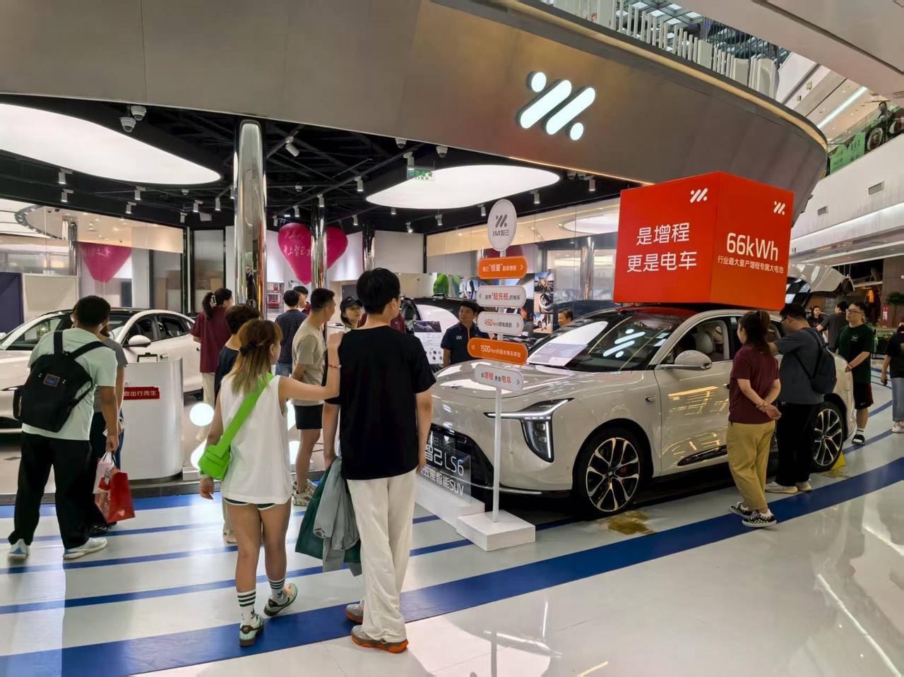 一夜之间，车圈炸锅！2025年国补以旧换新政策明确：1、买2.0L及以下排量