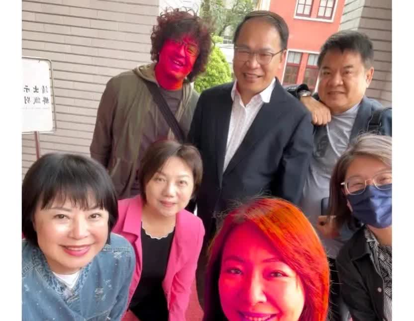 民进党“立委”郭昱晴被爆出老公在大陆赚钱昨天我发的关于民进党“立委”郭昱晴把