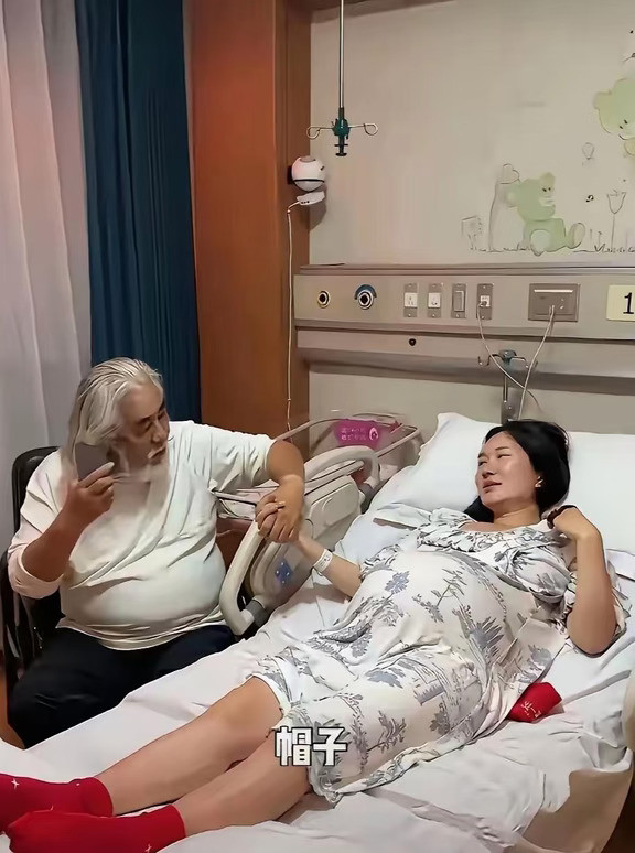 张纪中老婆备孕第五胎，将生孩子继续到底