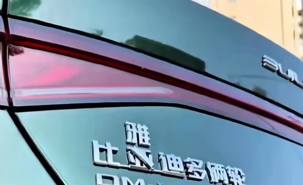 神车，就是接地气，亲民。