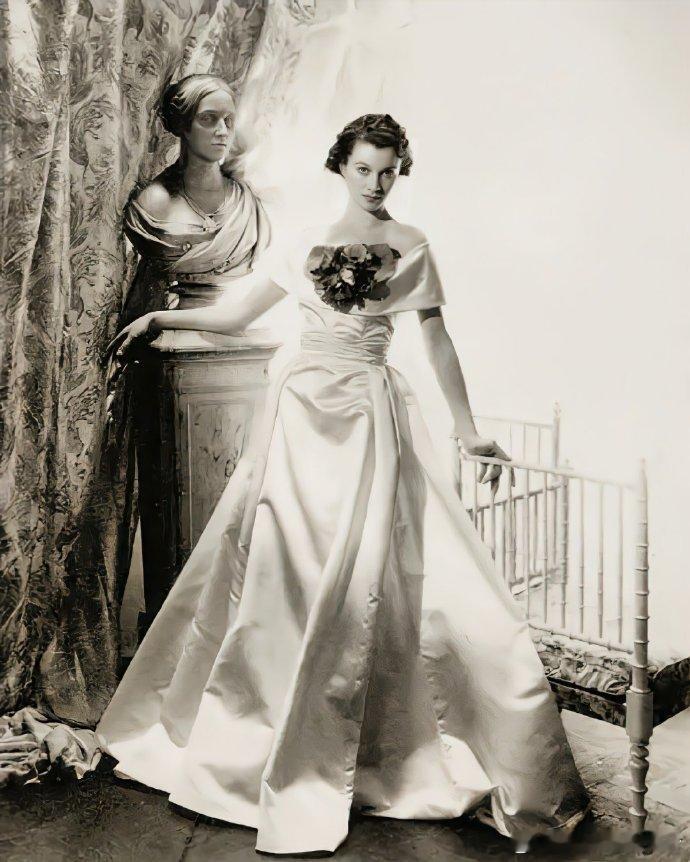 1935年22岁的费雯·丽