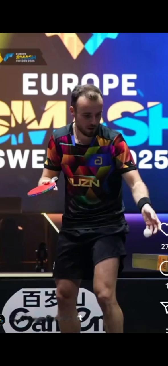 europesmash和wtt。你们瘦的身材好似我们都打声高的面上面，身后是着