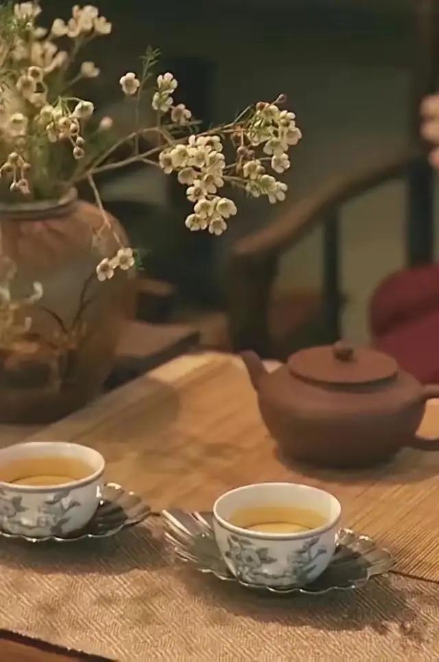 令人瞬间清醒的一段话：“最苦的父母，不是儿女不结婚，而是你把儿子养废了，他娶个没