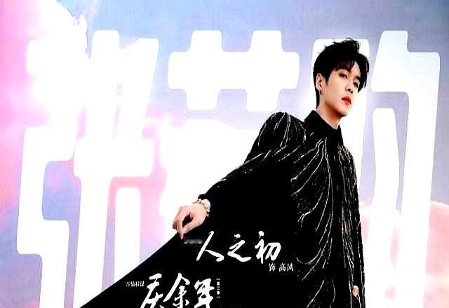 赵丽颖不争番位了,开始当老板。唐嫣三场戏进王家卫电影,古偶人设直接删了。刘诗