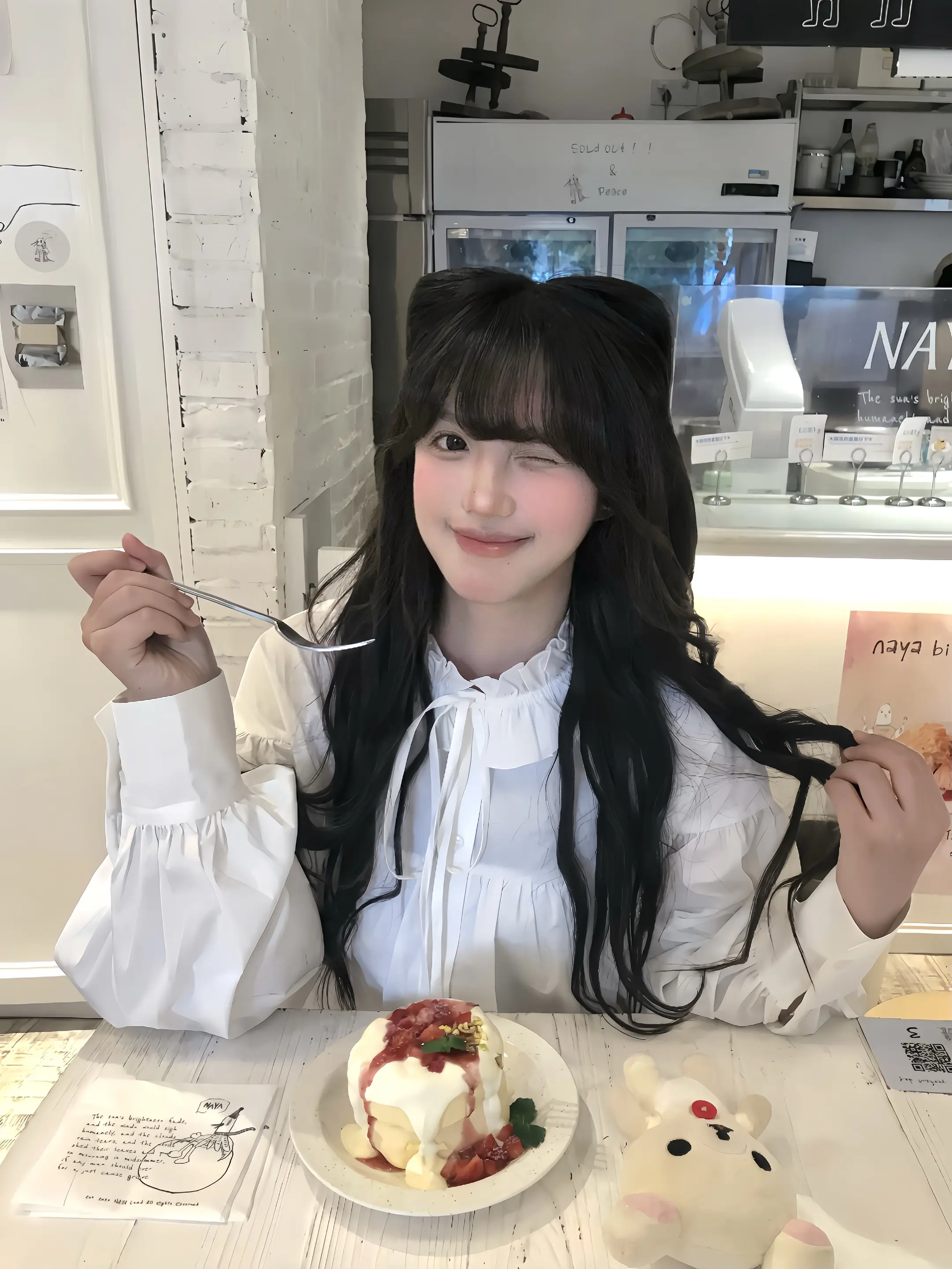 💭₊˚🐰₊⁺ 딩동。存点韩系甜品店拍照姿势 舒芙蕾好好吃！🥞