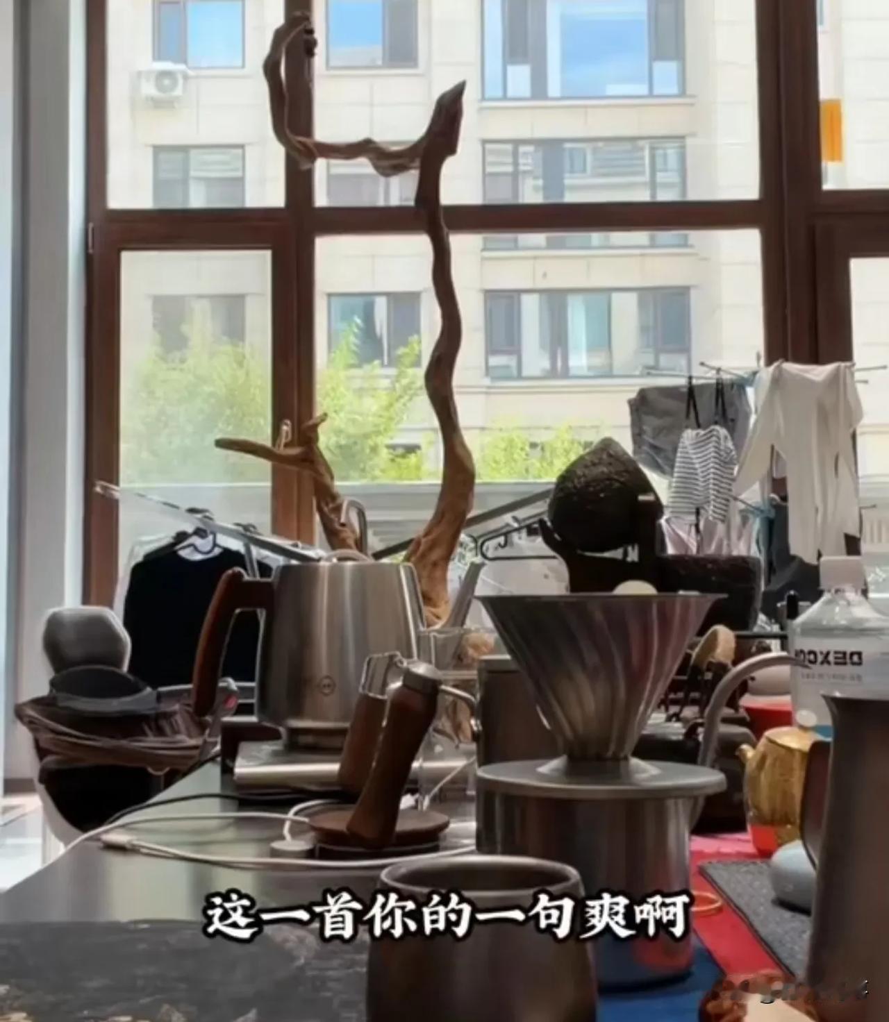 T佑夸老婆崔阿扎台风好，主动让二驴屏蔽4864！我