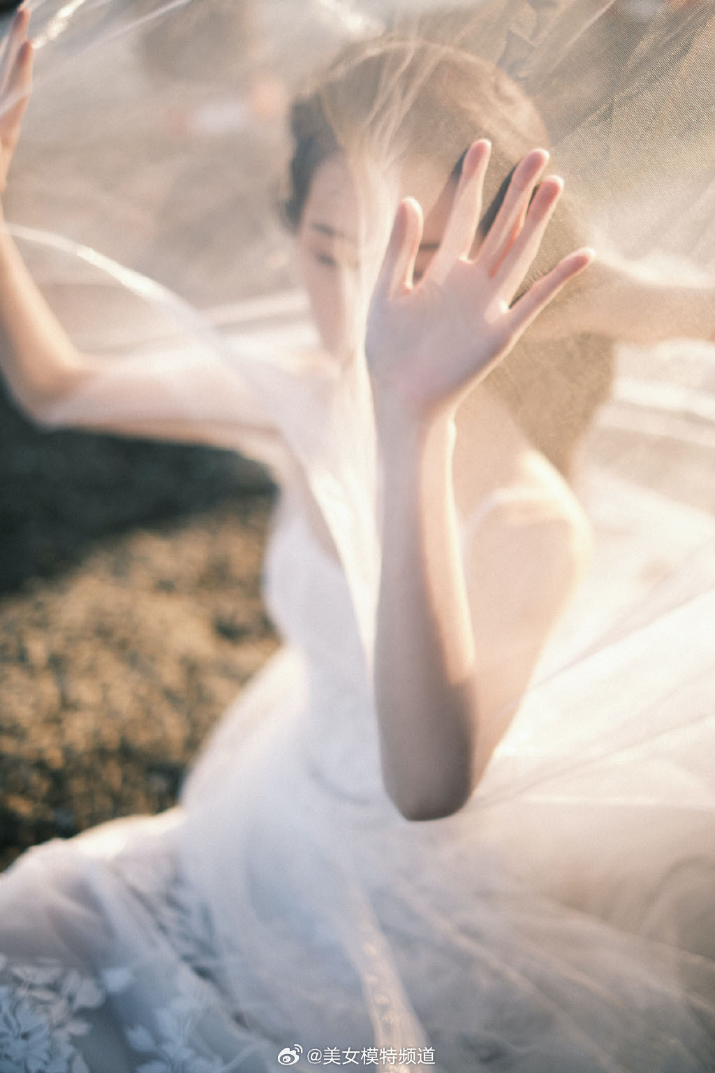 陈都灵海边唯美大赏