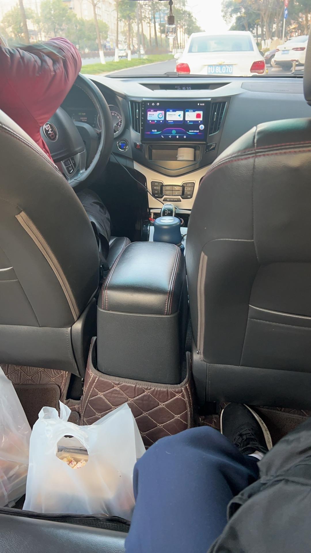 滴滴选了独享，师傅却一路绕路接人！想举报又心软，我到底该不该较真？今天出门打