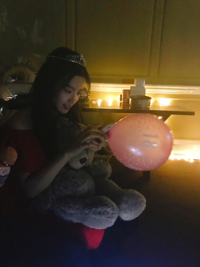 #卢昱晓#贪恋早期的你却不愿你回到苦涩的那些年​
