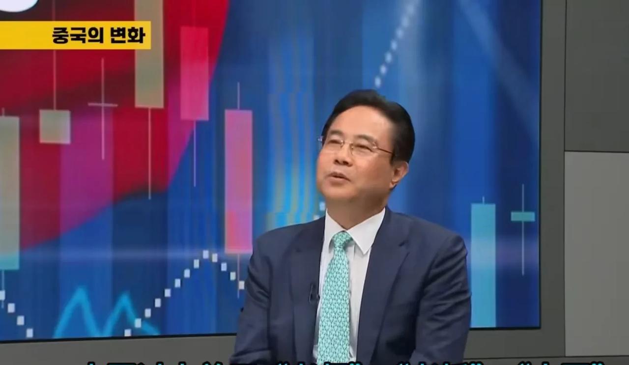 韩国人得压抑到何种程度，才能想当然地认为，中国曾经用“老师、老板、大哥”称呼韩国