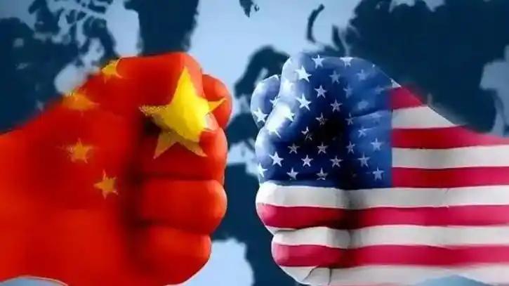 中美之间的矛盾其实根本没有调和的余地。美国一直看得很明白，世界上真正能挑战自己地