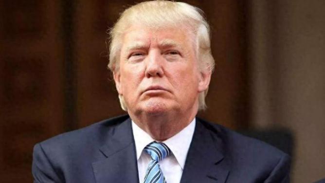 当不成总统了？特朗普承认自己处境艰难，但更大的危机还在后头在政治的舞台上永远也