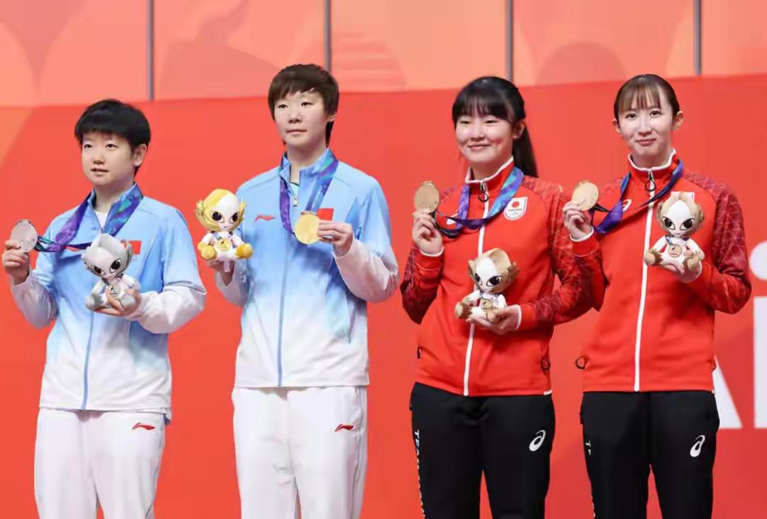 🇨🇳中国女乒大捷！3-0、3-1、3-2，范姝涵、朱思冰、刘子菱、纵歌曼强势