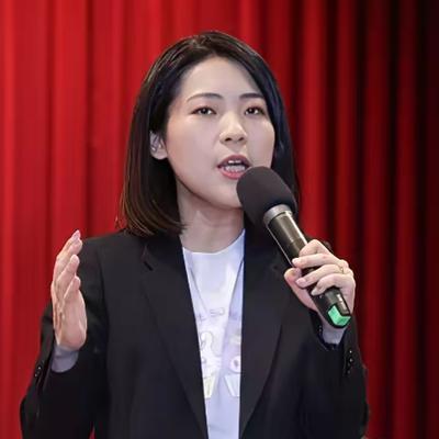 国民党力推台湾加入联合国！联合国大会如期而至。但会场之外，一出更有戏剧张力的