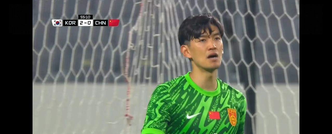 从东亚杯国足0：3负于韩国国足的比赛，你能看到下一个世界杯周期国足出线的希望吗？