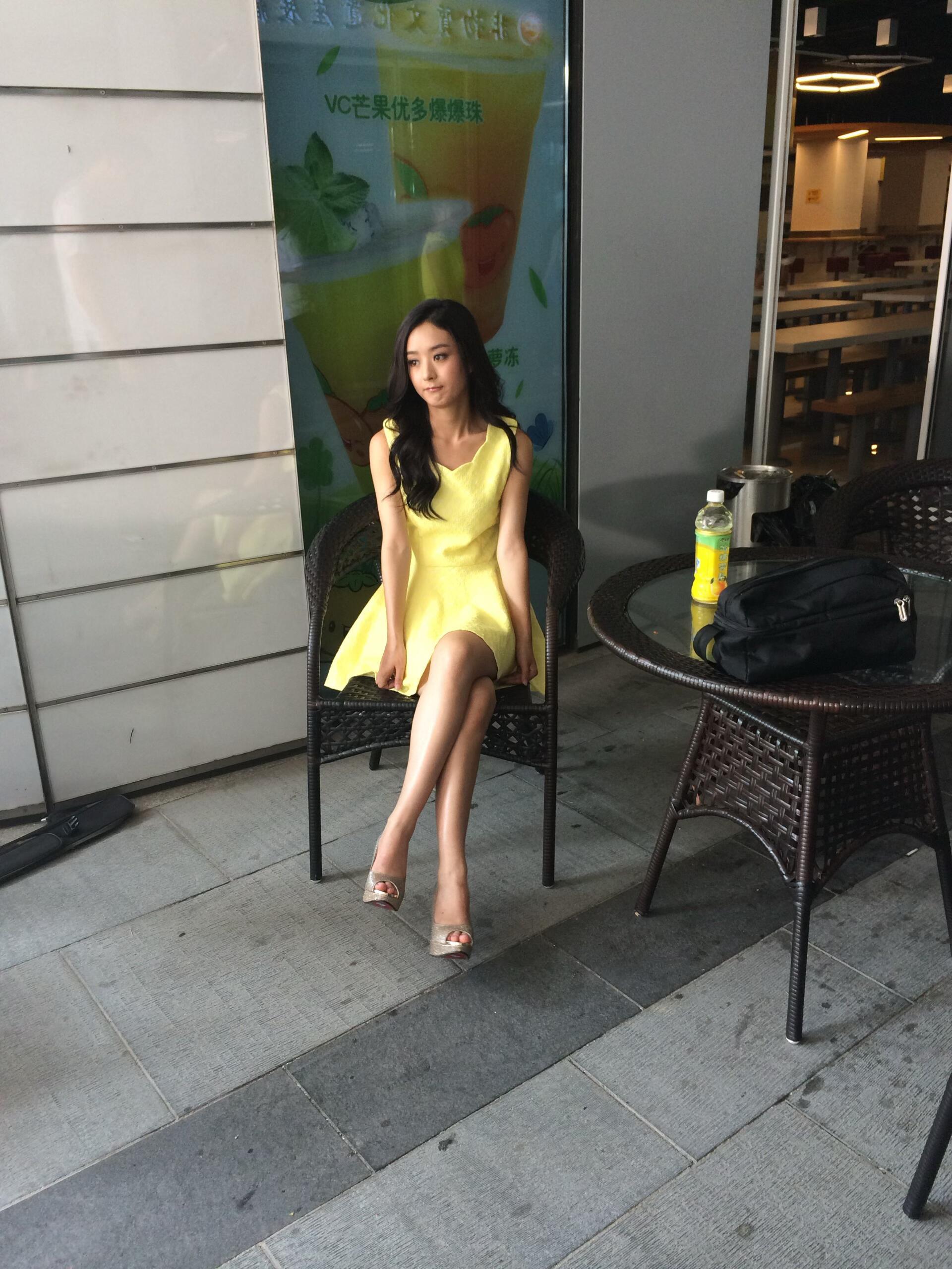 赵丽颖x古早拍摄现场生图​​​