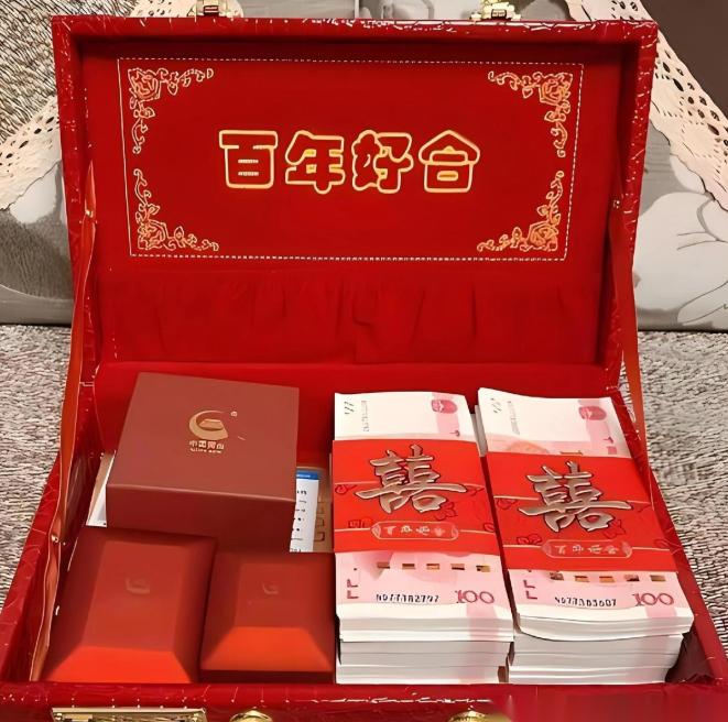 4月29日报道，新疆一对夫妻新婚仅三天，便因洗碗、管钱等日常琐事发生争吵，关系破