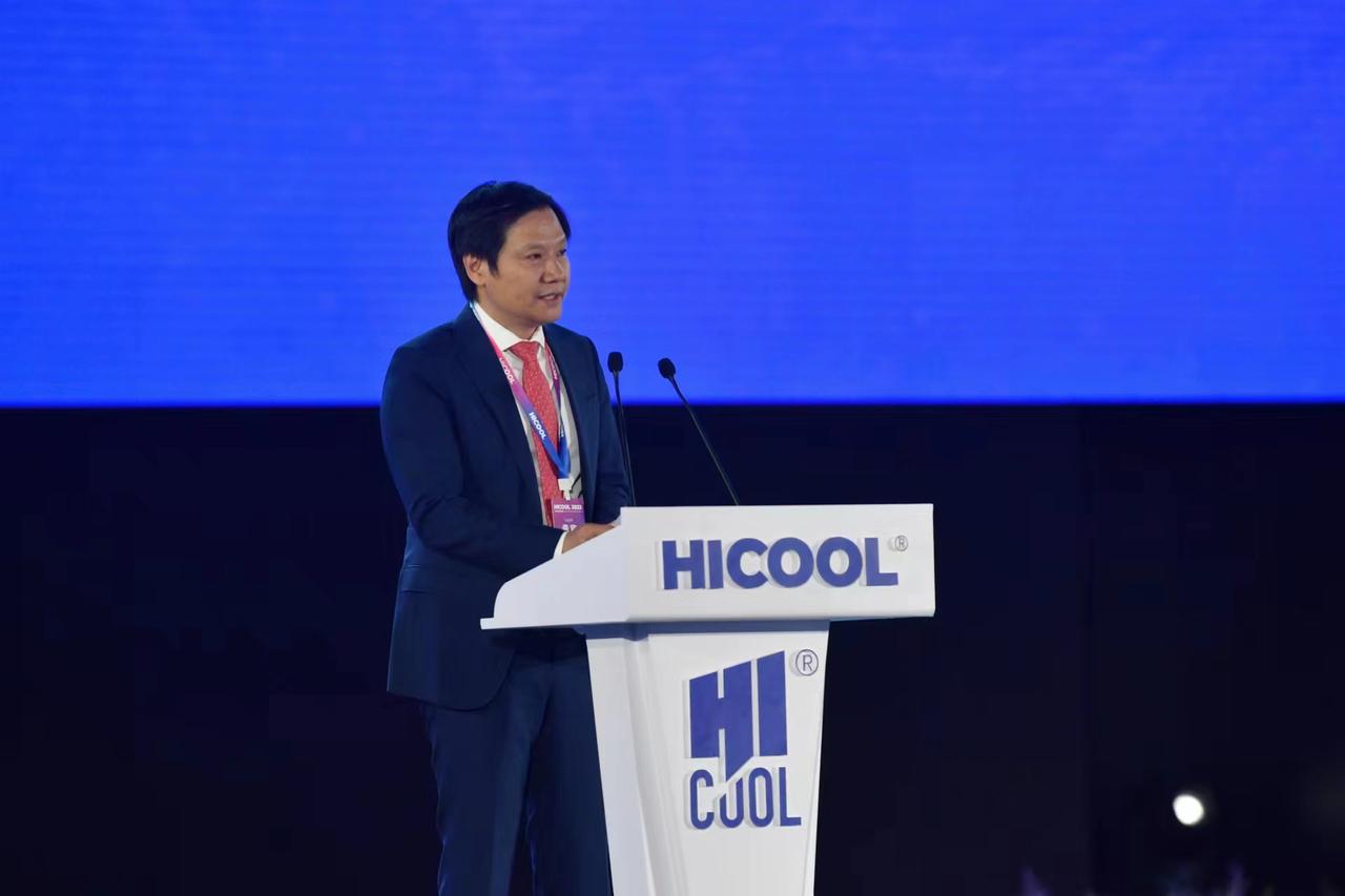 雷军要补500亿的税？这个消息一出来，很多人第一反应就是：雷军这是怎么了，难