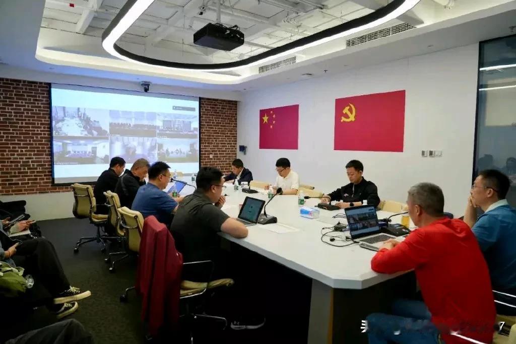 中国男篮世预赛新一期集训球员名单即将出炉！据悉此次的集训人员将会很多，预测会有2