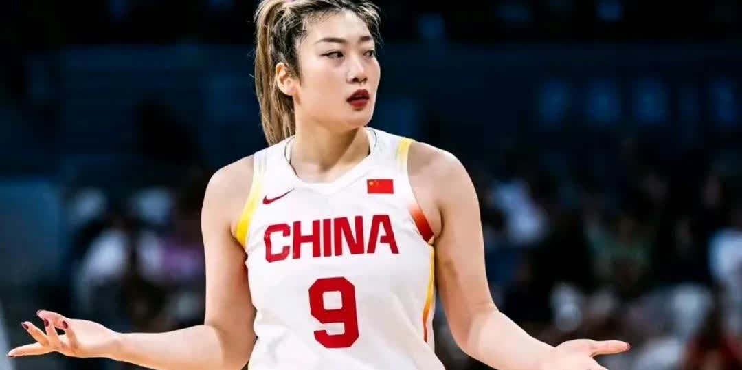 李梦应该庆幸，水落石出，没淌浑水。从三个地方看出危险，①弃李梦，②所谓的一万次投