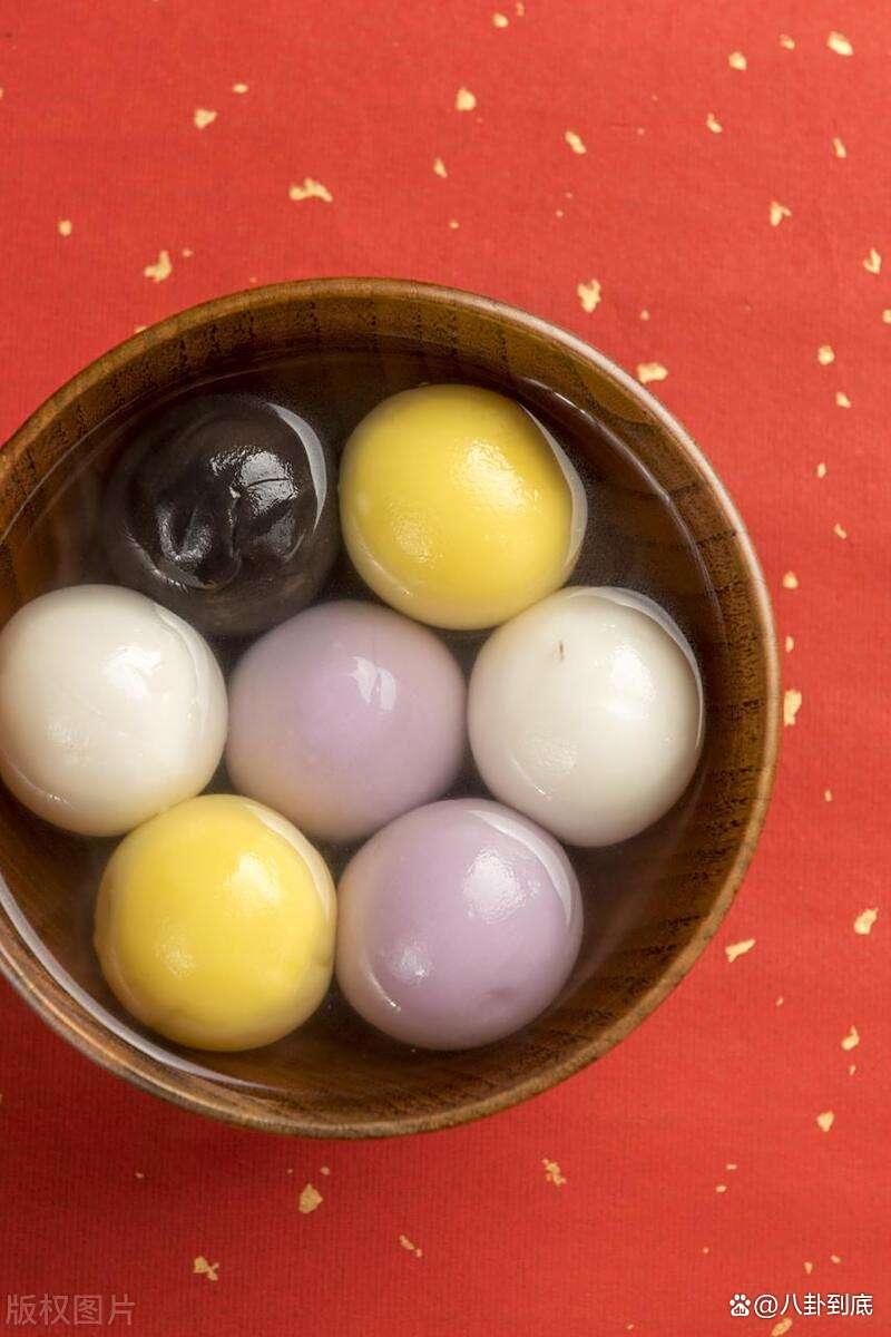 糖尿病老妈也要过元宵节啊但老妈最懂自己的分寸，她总爱煮一大锅各种馅料的元宵，