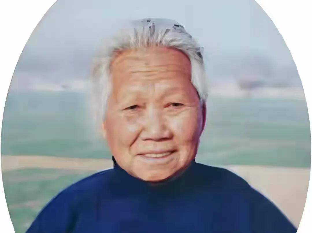 苦等丈夫63年无果，她穿红嫁衣下葬，死后15年，孙子找到失踪真相苦等丈夫6