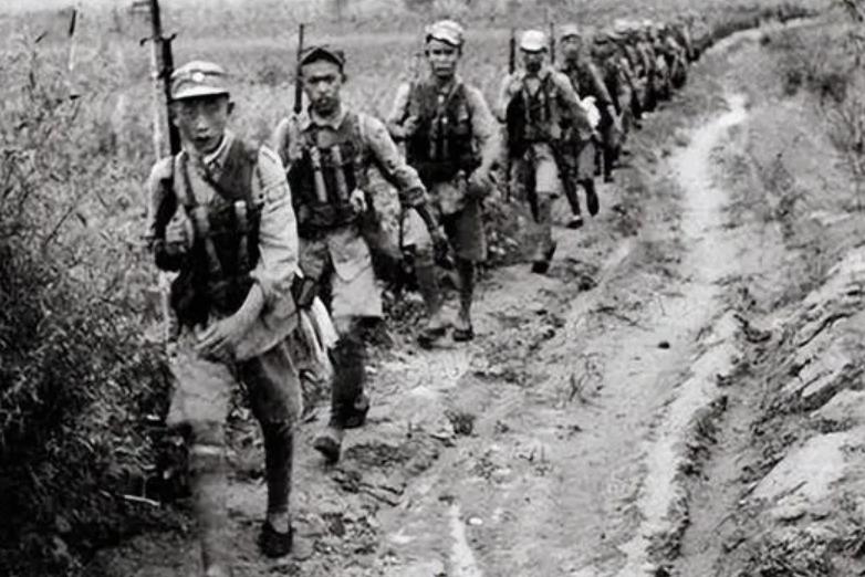 1949年国军将领李文起义后，又趁机逃往台湾，后来过得怎样？1948年那会儿，