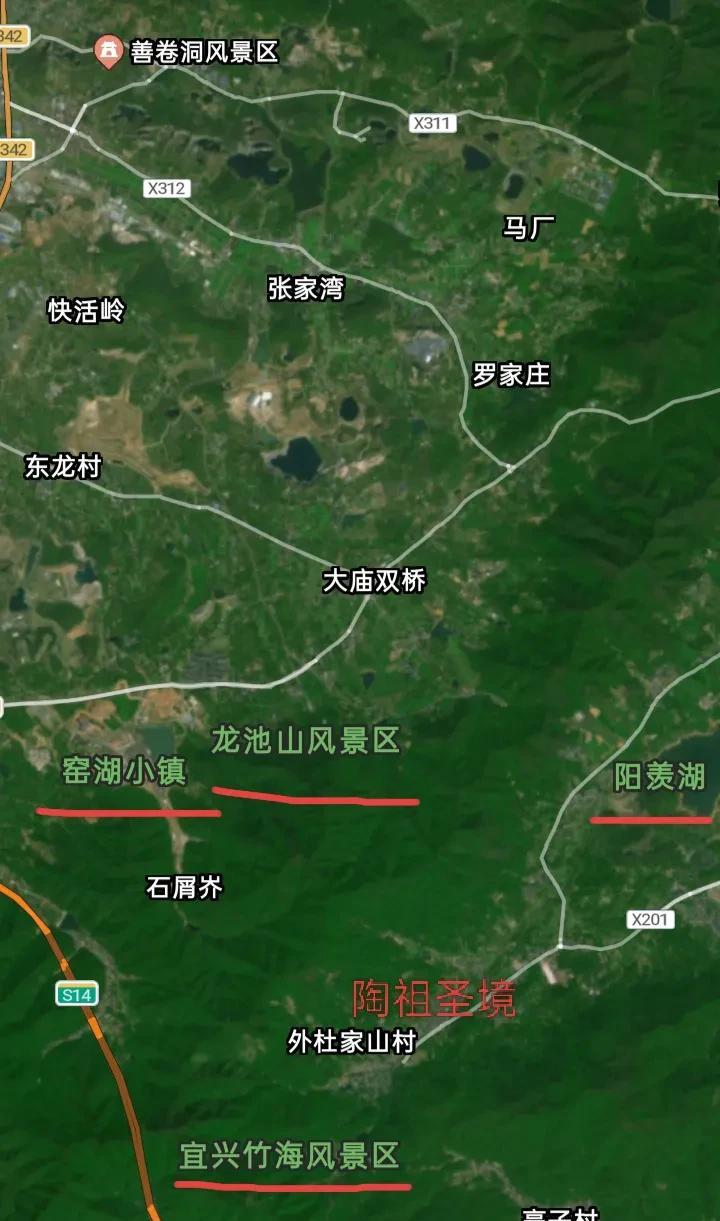 瑶湖小镇给宜兴文旅带来一丝清新，应该借机打造宜兴南部5A级景区。