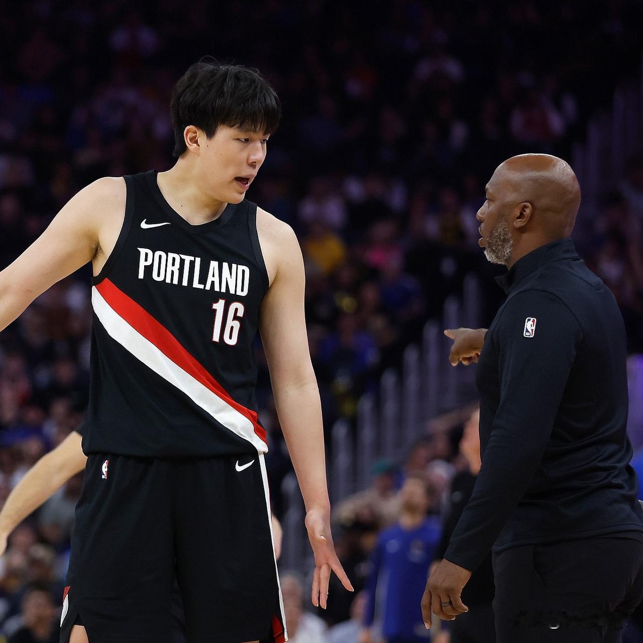 比卢普斯被捕引爆开拓者！杨翰森的NBA生涯迎来生死转折？