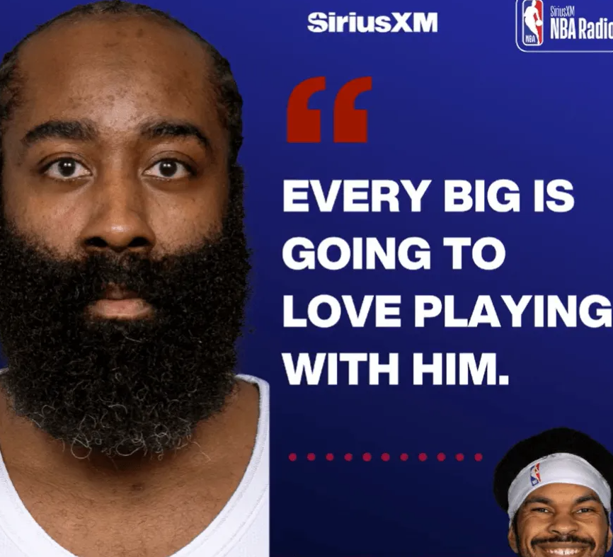 骑士中锋贾勒特-阿伦在接受采访时，谈到了与詹姆斯-哈登搭档打球的感受：“你们也