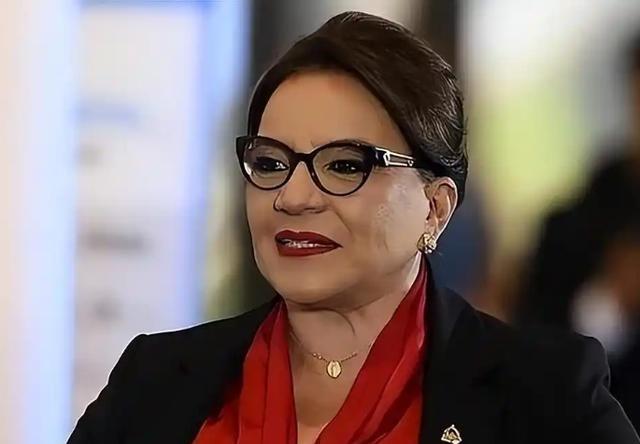 “若我当选，立即恢复与台湾关系！”台当局等了20年，终于迎来所谓的“邦交”增长